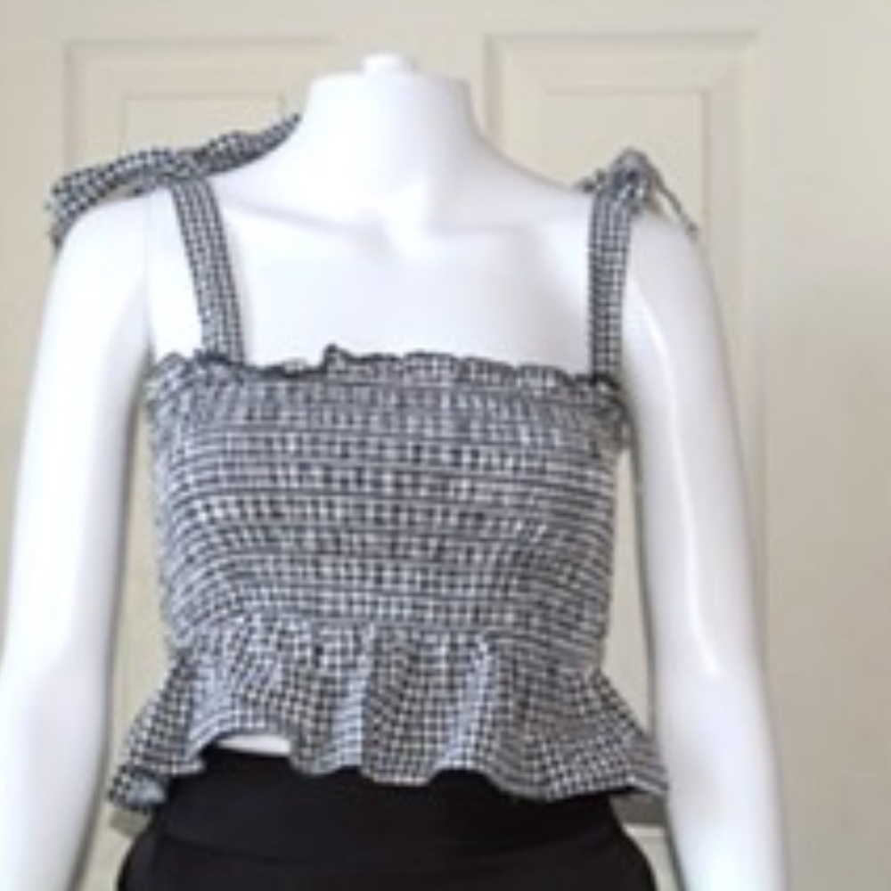 Forever 21, Size M/Medium, Black & White